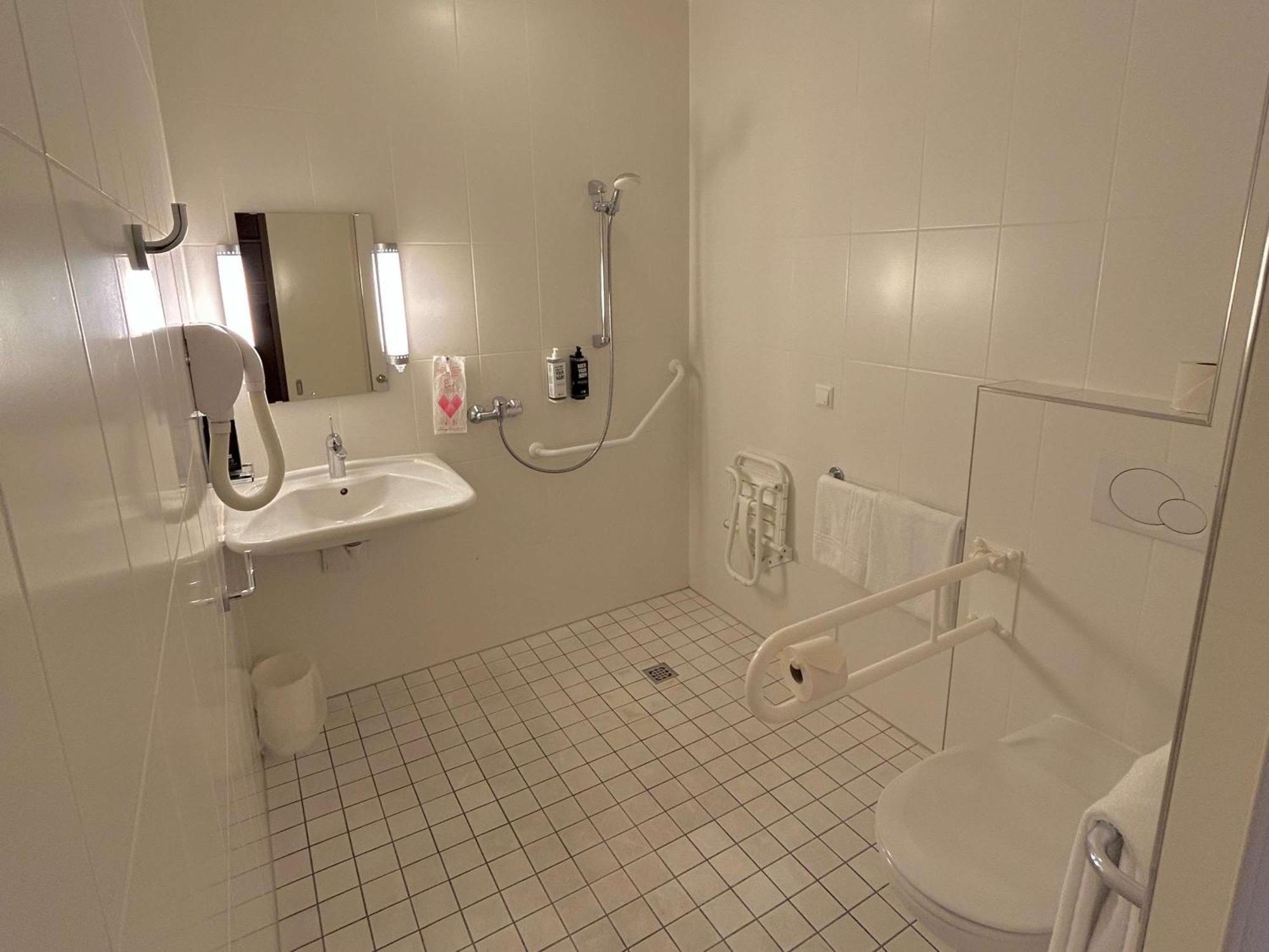 Ibis Esch Belval Hotel Ngoại thất bức ảnh