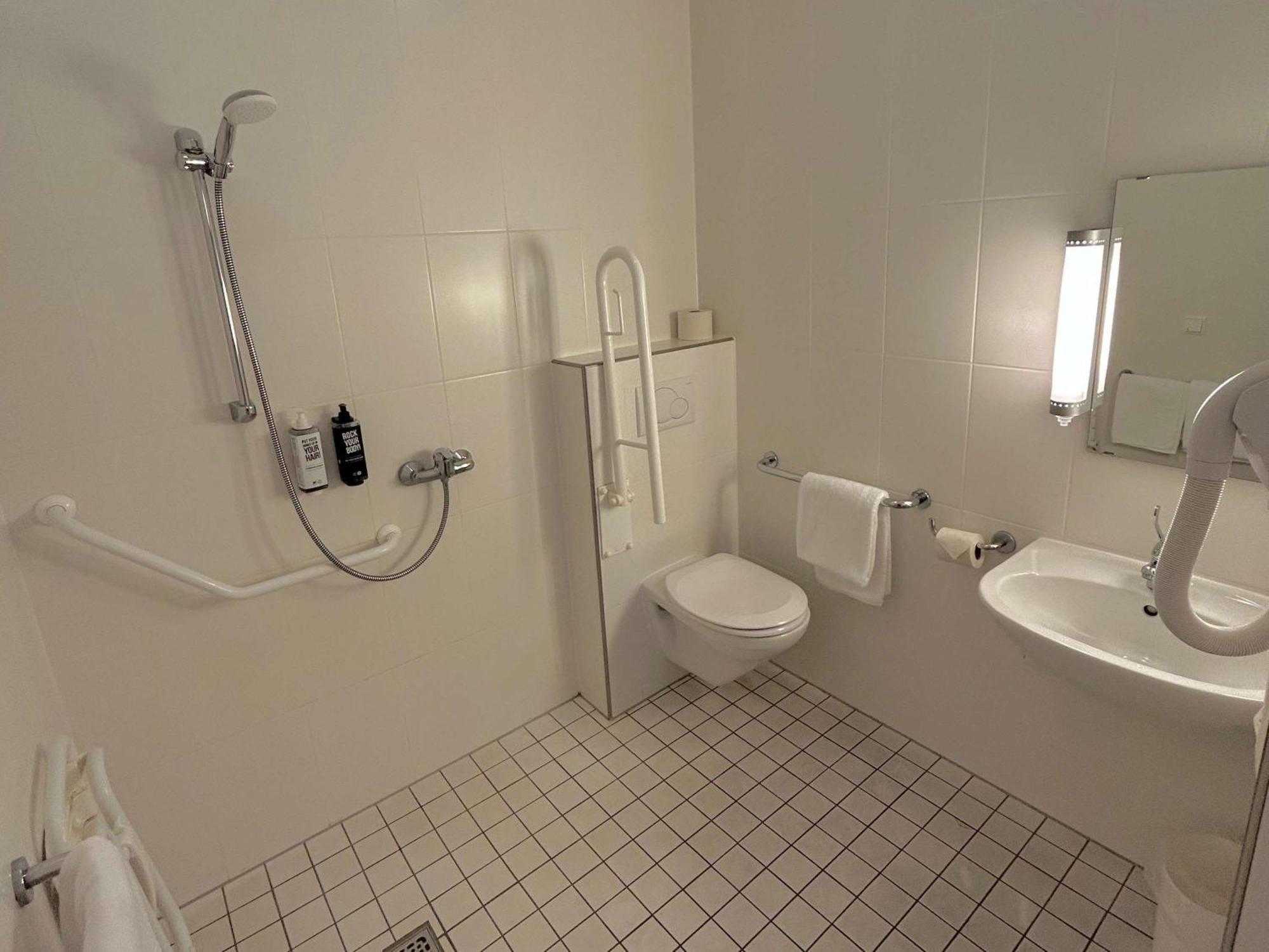 Ibis Esch Belval Hotel Ngoại thất bức ảnh